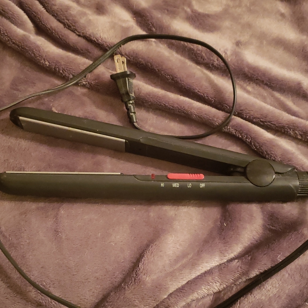 Flat iron